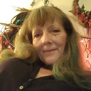 Meet your Posher, Phyllis